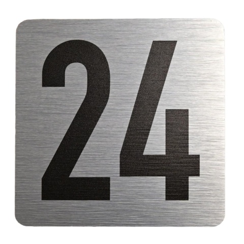 Tabliczka na drzwi 8x8 cm - numer 24