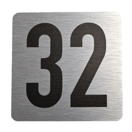 Tabliczka na drzwi 8x8 cm - numer 32