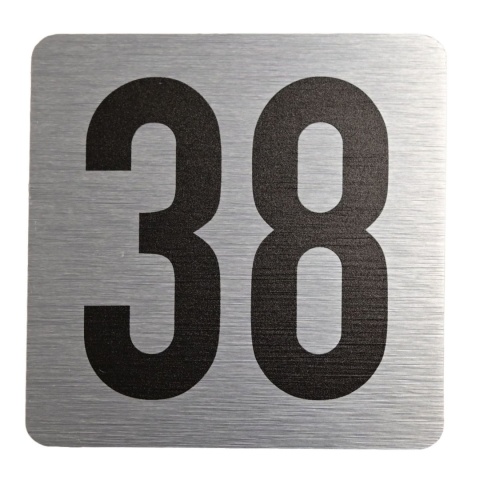 Tabliczka na drzwi 8x8 cm - numer 38