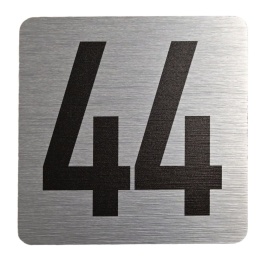 Tabliczka na drzwi 8x8 cm - numer 44