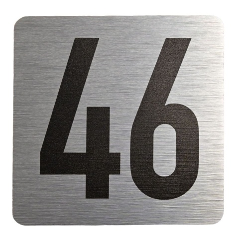 Tabliczka na drzwi 8x8 cm - numer 46