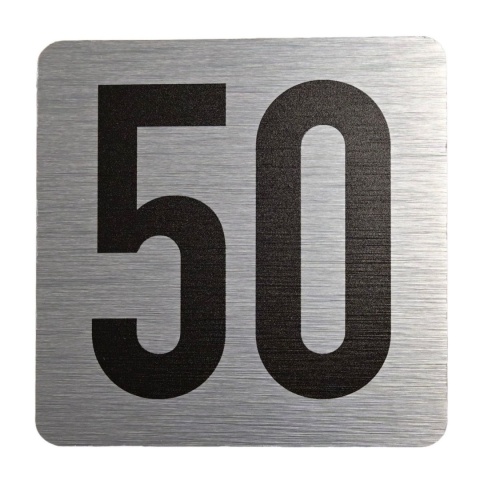 Tabliczka na drzwi 8x8 cm - numer 50
