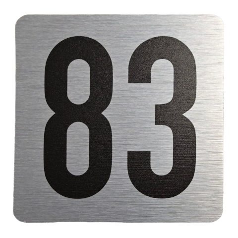 Tabliczka na drzwi 8x8 cm - numer 83