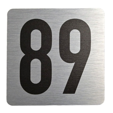 Tabliczka na drzwi 8x8 cm - numer 89