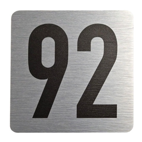 Tabliczka na drzwi 8x8 cm - numer 92